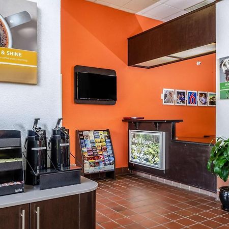 Motel 6 Oakdale, Ca Kültér fotó