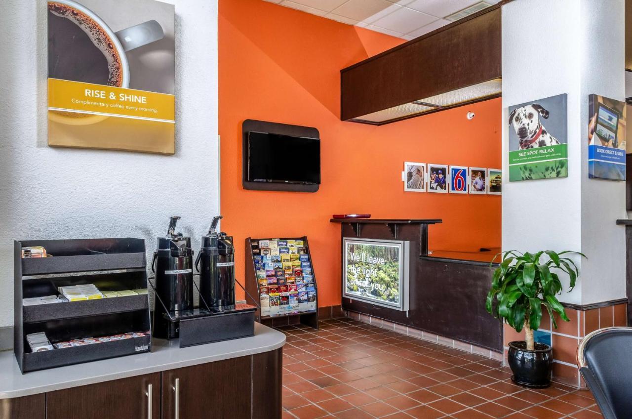 Motel 6 Oakdale, Ca Kültér fotó