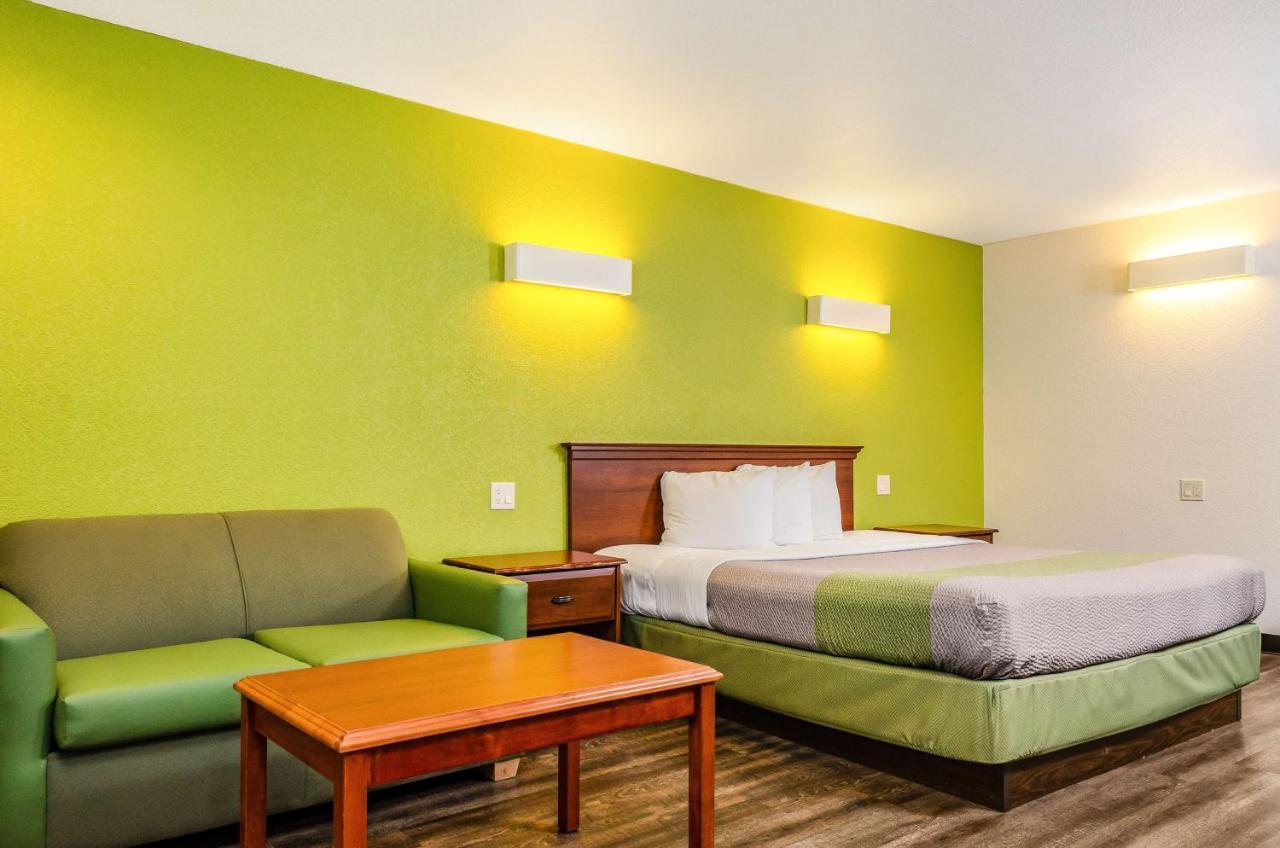 Motel 6 Oakdale, Ca Kültér fotó