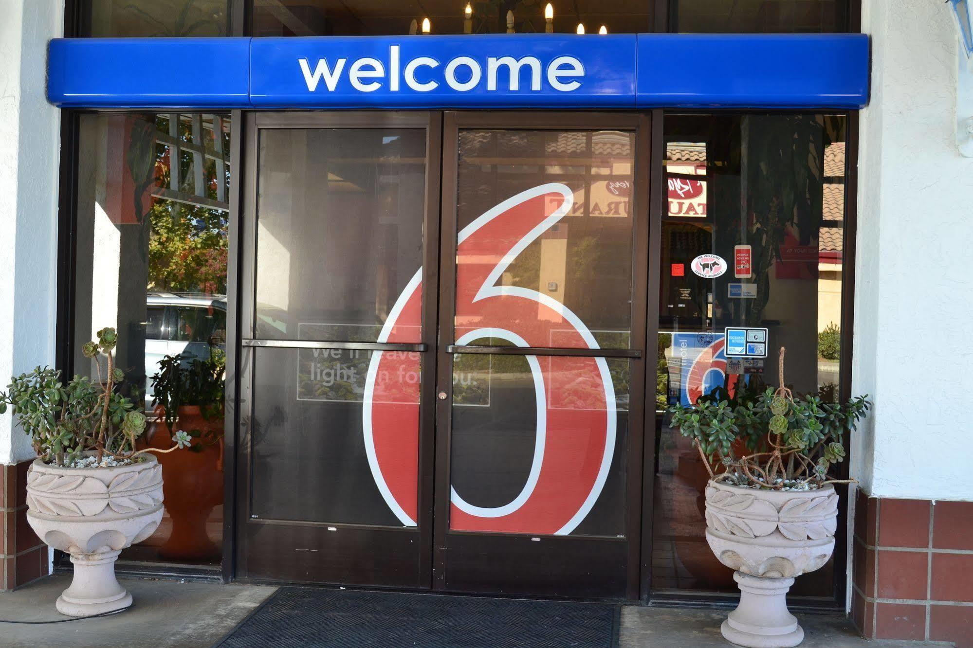 Motel 6 Oakdale, Ca Kültér fotó